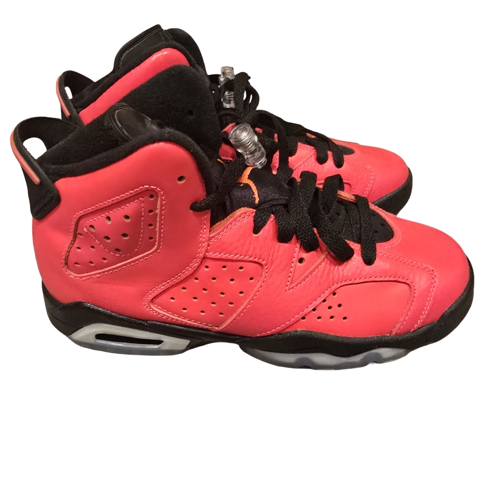 2013 Air Jordan Retro 6 Infrared Toro Size 4y Brand New No Box